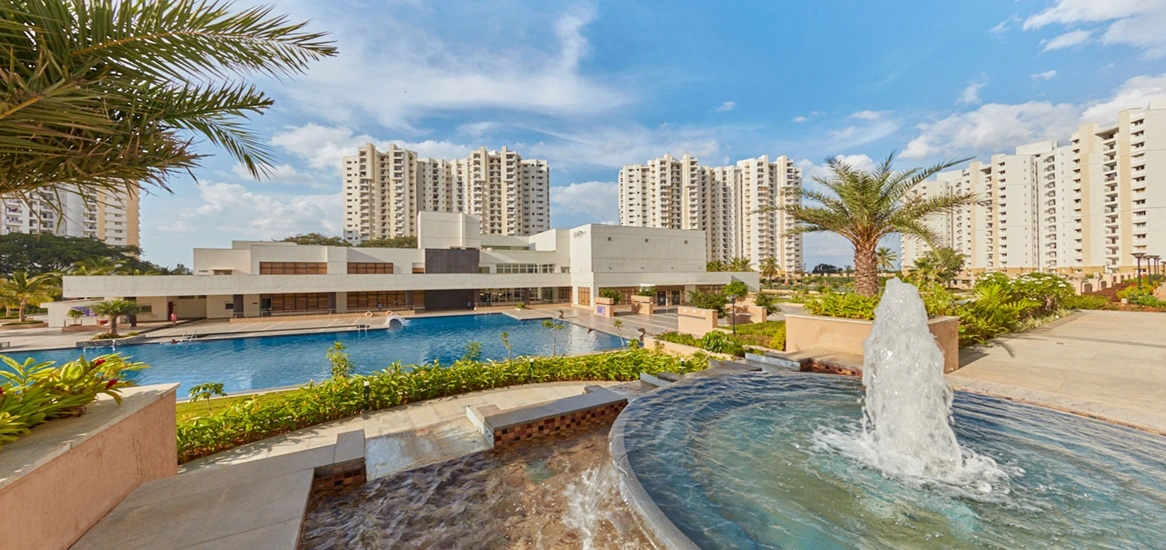 Prestige Southern Star Entrance View